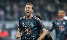 九游娱乐app下载-弗赖堡胜利势不可挡，继续领跑积分榜的简单介绍