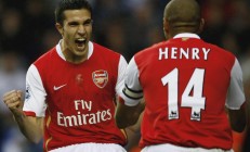 九游体育APP-双城记，雄鹿火力重塑格局，莫兰特西甲德比封神