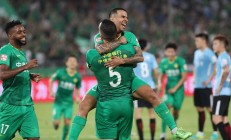 九游娱乐网站-新赛季首轮硬仗开打，球队火力全开冲关门的简单介绍