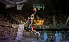 九游娱乐入口-卢卡库抢七封神！雷恩关键战突围切尔西，季后赛的终极接管者