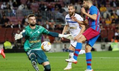 九游娱乐app下载-包含波兰鏖战德国，皮克统治全场的词条