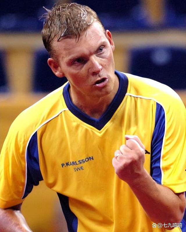 关于瑞典队在关键时刻取得胜利引发观众欢呼的信息