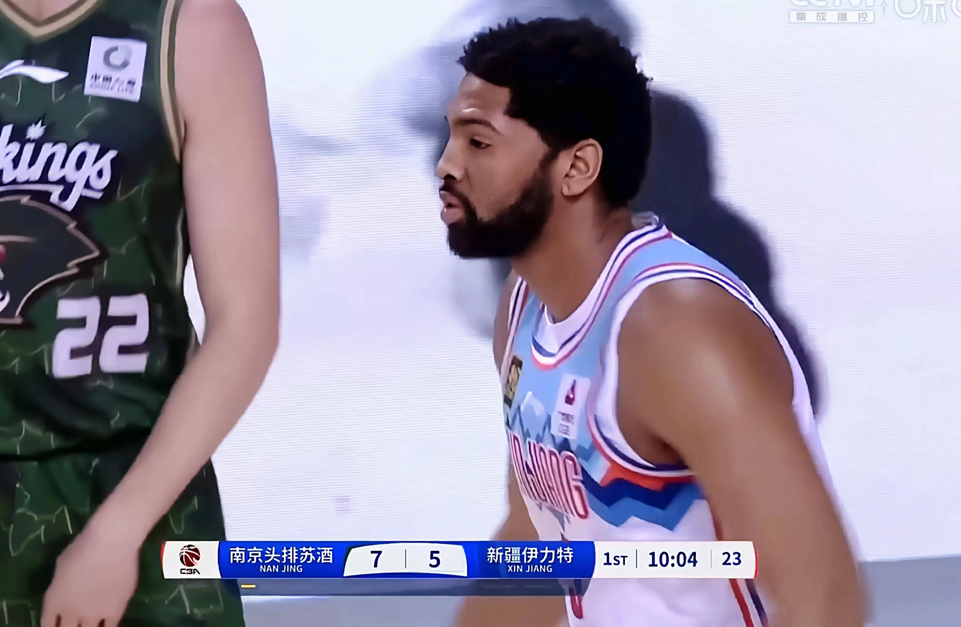 新疆队惨遭对手反超,正在冷静总结过失的简单介绍 新疆队惨遭对手反超,正在冷静总结过失的简单介绍