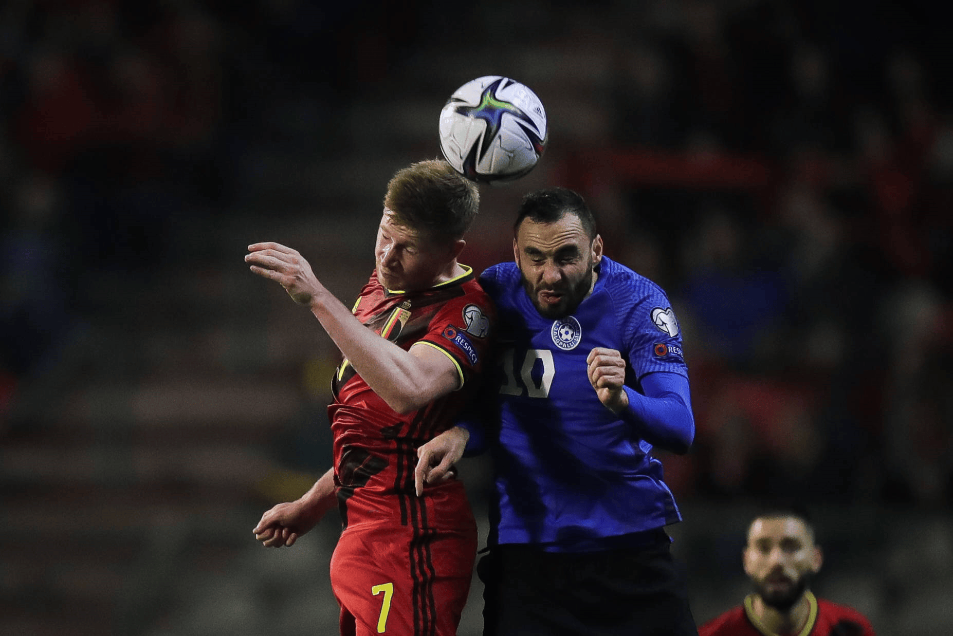 关于欧国联赛争夺悬念，胜负未卜场面精彩的信息