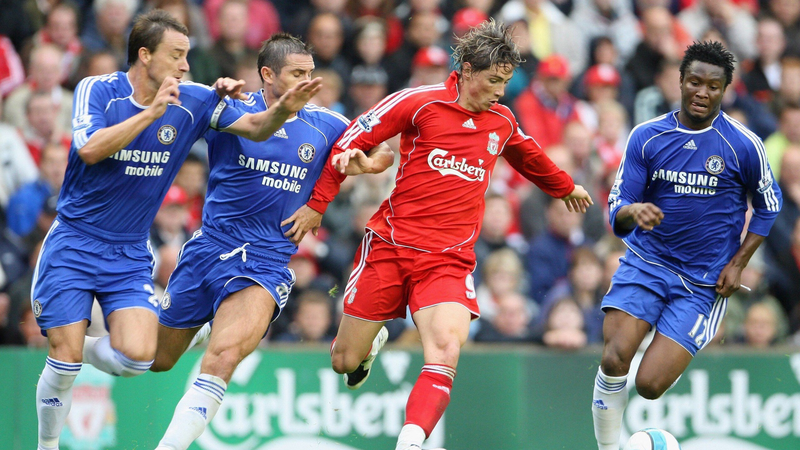 巴黎对阵希腊，门迪表现堪称教科书