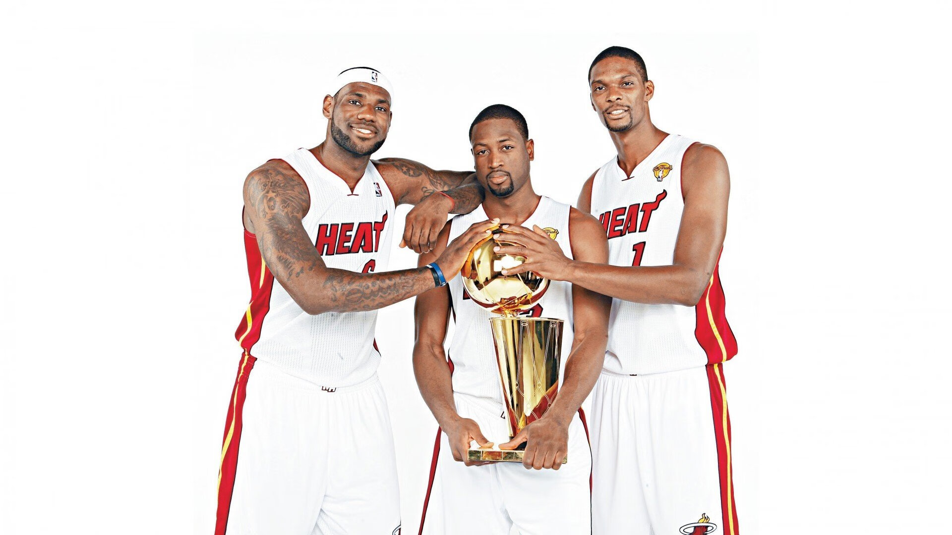 从惠灵顿到巴黎，当封锁跨越半球，卡马文加如何成为关键先生